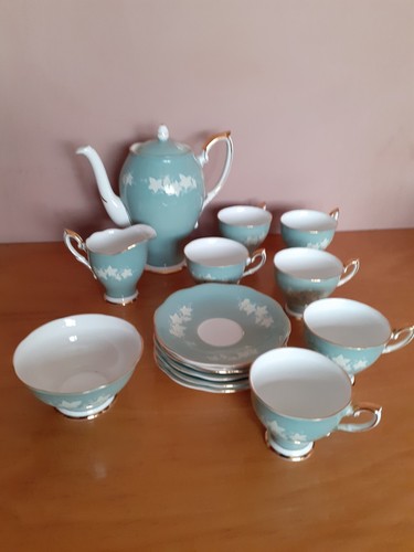 Vintage aynsley fine bone - fine,