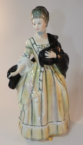 Royal doulton ltd figurine - ltd,