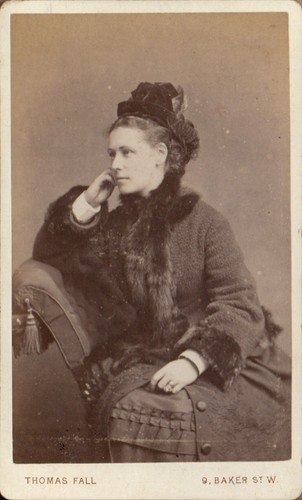 Fall london cdv lady - of,