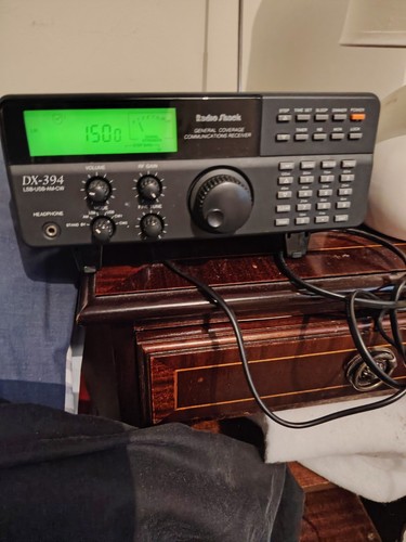 Radio shack 394 - radio, vgc