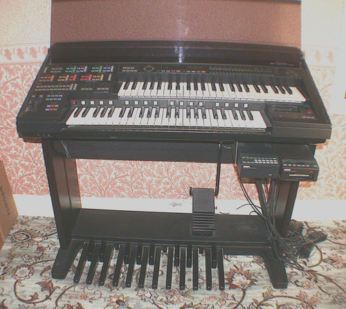 Yamaha electone hs8 organ - yamaha,
