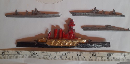 Vintage metal lead toy - metal,