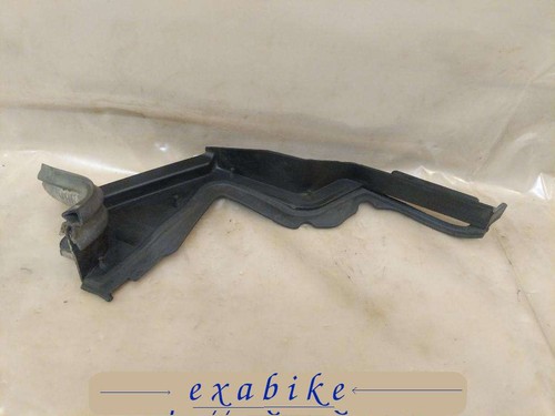 Plastic element right for