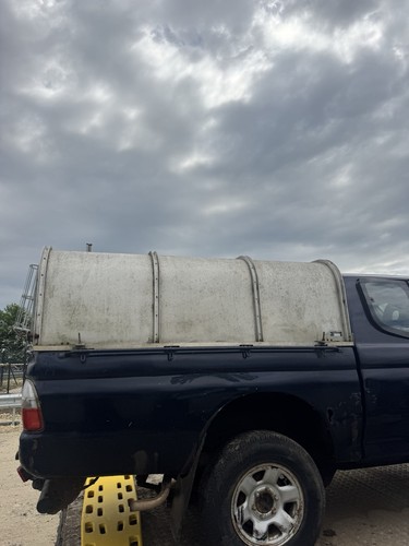 Mitsubishi l200 canopy 2004 - canopy,