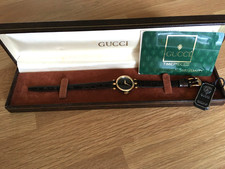 GUCCI GENUINE LADIES VINTAGE STACK DRESS WATCH MODEL 2000L