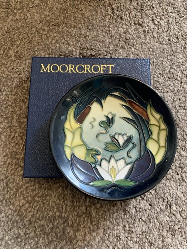 Moorcroft lamia pattern pin - pattern,