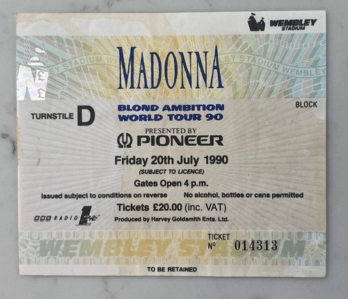 Madonna blond ambition tour - madonna,