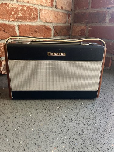 Vintage roberts radio model - ,