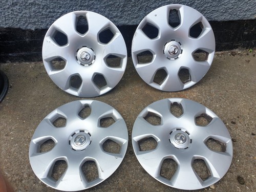 Vauxhall wheel trims - vauxhall, hub