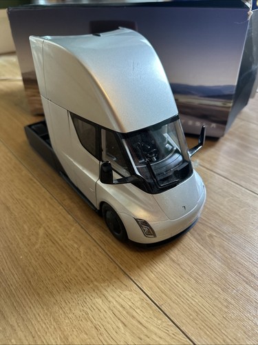 Official tesla semi truck - official,
