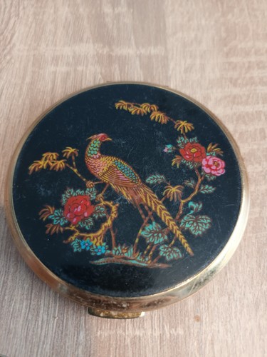 Vintage stratton powder - stratton,