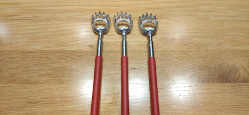 Bear claw back scratcher - 3, x
