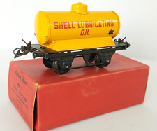 O Gauge HORNBY TRAINS No. 1  Tank Wagon - Shell Lubricating Oil in Original Box