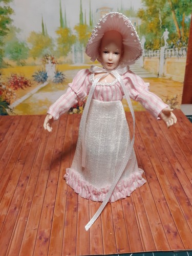 Dollhouse regency dress - 1/12,