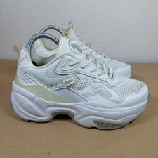 Buffalo Chunky platform white