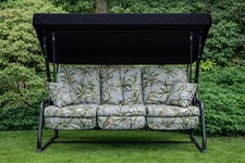 Vienna Deluxe 3 Seater Garden