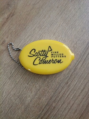 Scotty cameron yellow pin flag - pin,
