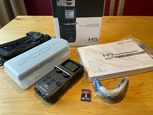 Zoom handy digital recorder - zoom,