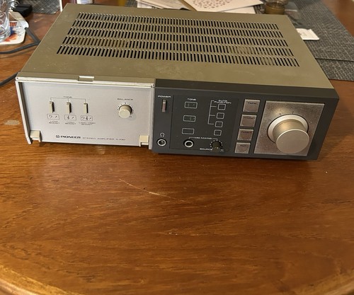 Pioneer stereo amplifier x30 - pioneer,