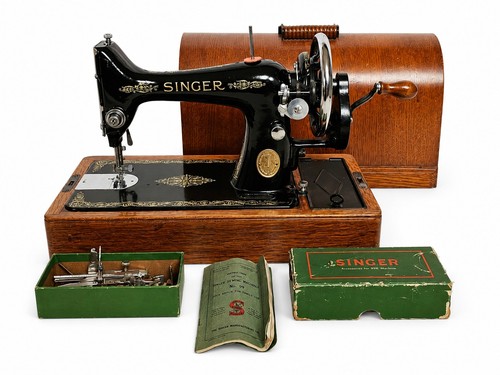 Vintage 1930 singer 99k hand - 1930,