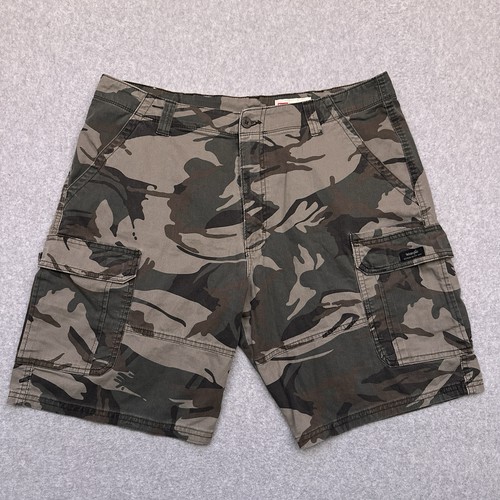 Wrangler camo cargo shorts - camo,