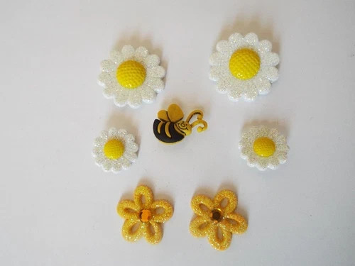 Novelty buttons - novelty,