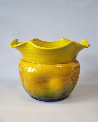 Antique bretby yellow green - yellow,