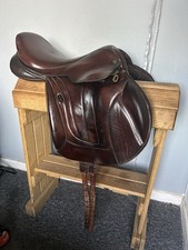 Ideal JUMP saddle 17inch
