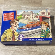 Lledo Diecast RNLI Collectible Model Scouts Lifeboat with Stand  Souvenir