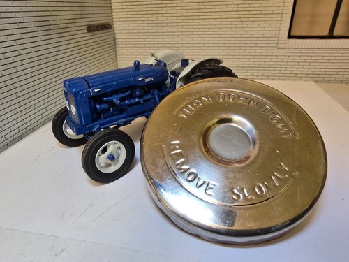 Fordson ford fuel - fuel, filler