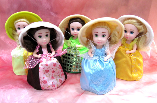Cupcake surprise dolls - cupcake,