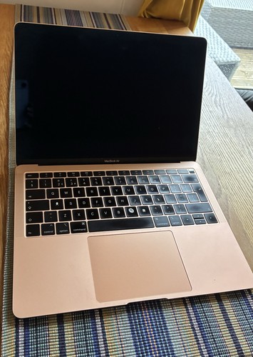 Apple macbook air 2019 retina - apple,