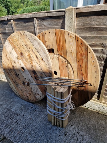 Wooden cable drum - wooden,