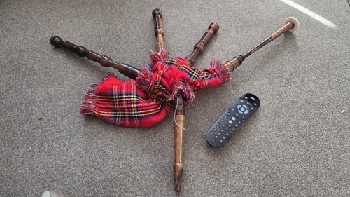 Set small bagpipes see - -,