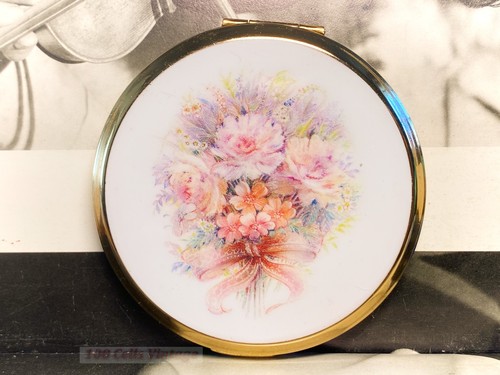 Stratton white floral - , bouquet
