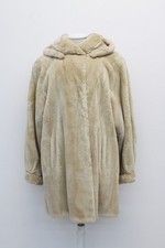 EXCELLENT BEIGE SHEARED BEAVER