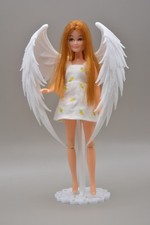 Pippa Doll Stand with Fantasy Wings Edition White