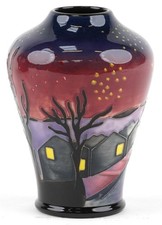 Rare Moorcroft Vase Vicky