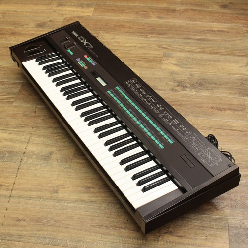 Yamaha dx7 digital - dx7, fm