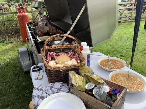 Hog roast hire - hog,