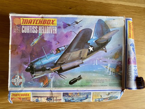 Matchbox curtiss sb2c - matchbox,