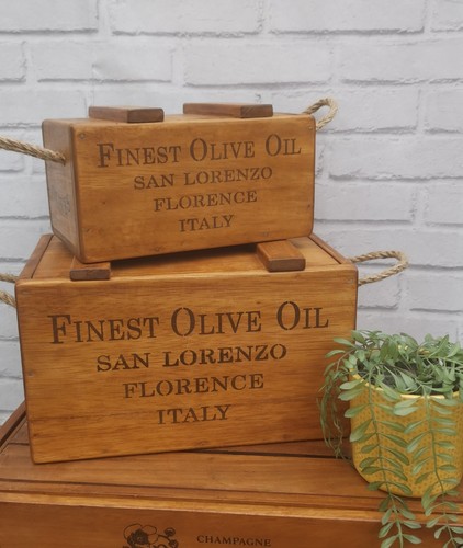 Solid wooden vintage - wooden,