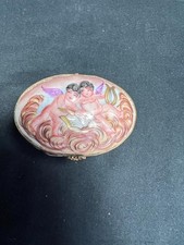 D739) ANTIQUE FINE 19TH C CAPODIMONTE ITALY OVAL PUTTI CHERUB 1800 LITTLE BOX