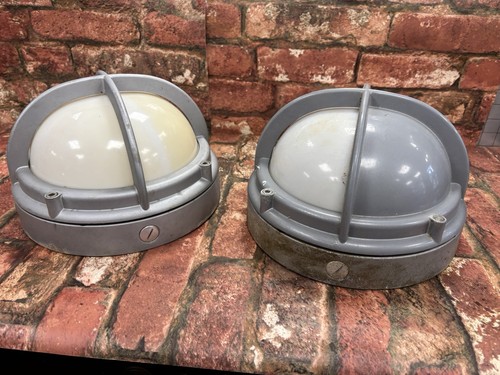 Pair vintage louis poulsen - louis,