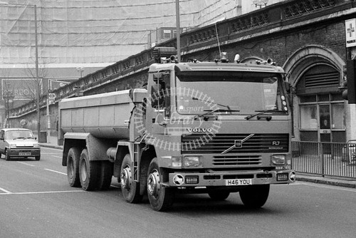Photo amey roadstone volvo fl7 - amey,