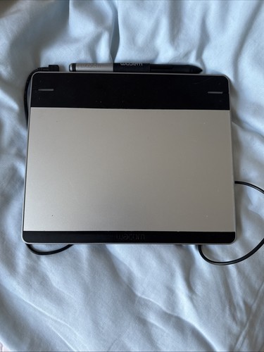 Wacom intuos pen - pen, small