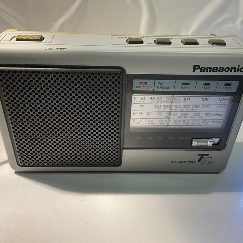 Panasonic 545l portable - rf-545l,