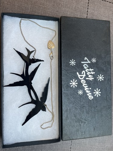 Tatty devine statement swallow - tatty,
