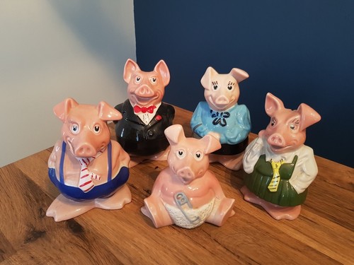 Natwest pigs - pigs, set