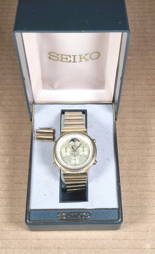 Seiko 7a48 5000 - 7a48-5000, moon